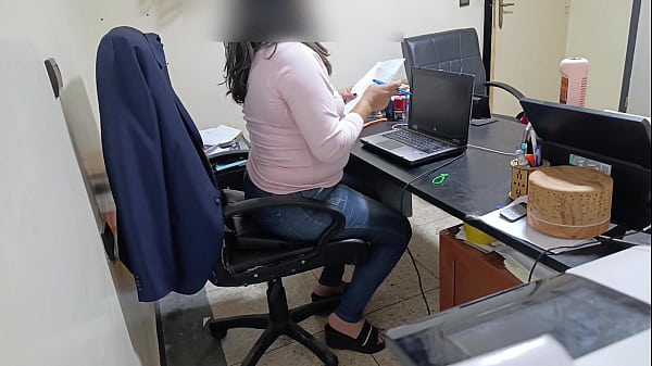 My boss at work asked me to fuck her every day in exchange for a raise. She said she wanted to be my sugar mommy the truth is the whore is very tasty and I really liked putting my penis in her vagina